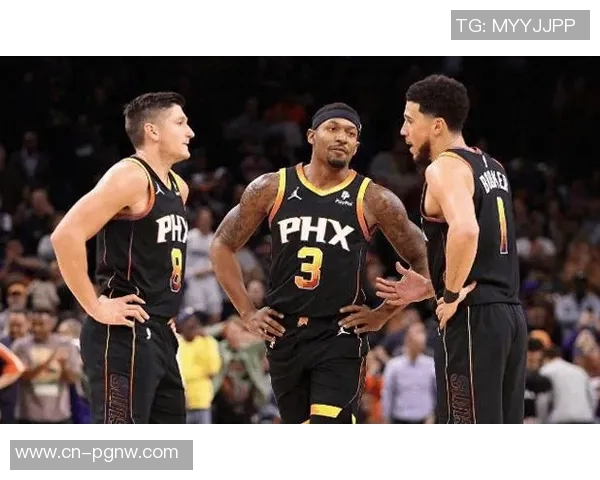 太阳老板称布克在困难时刻坚定支持我展现球队核心价值