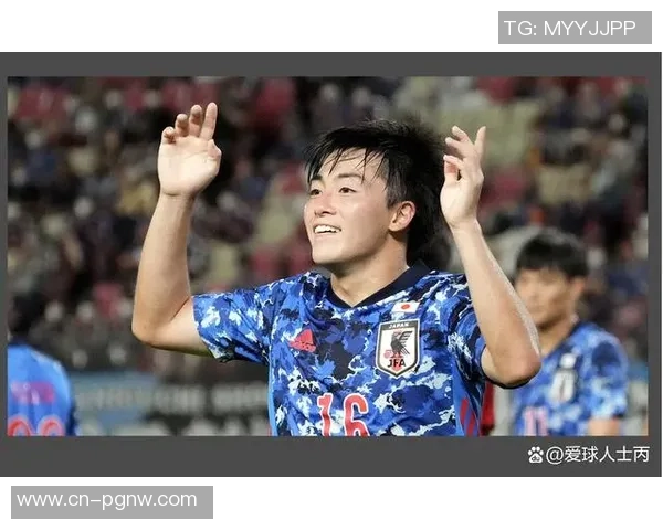 海港险遭重创相马勇纪头球击中立柱错失良机